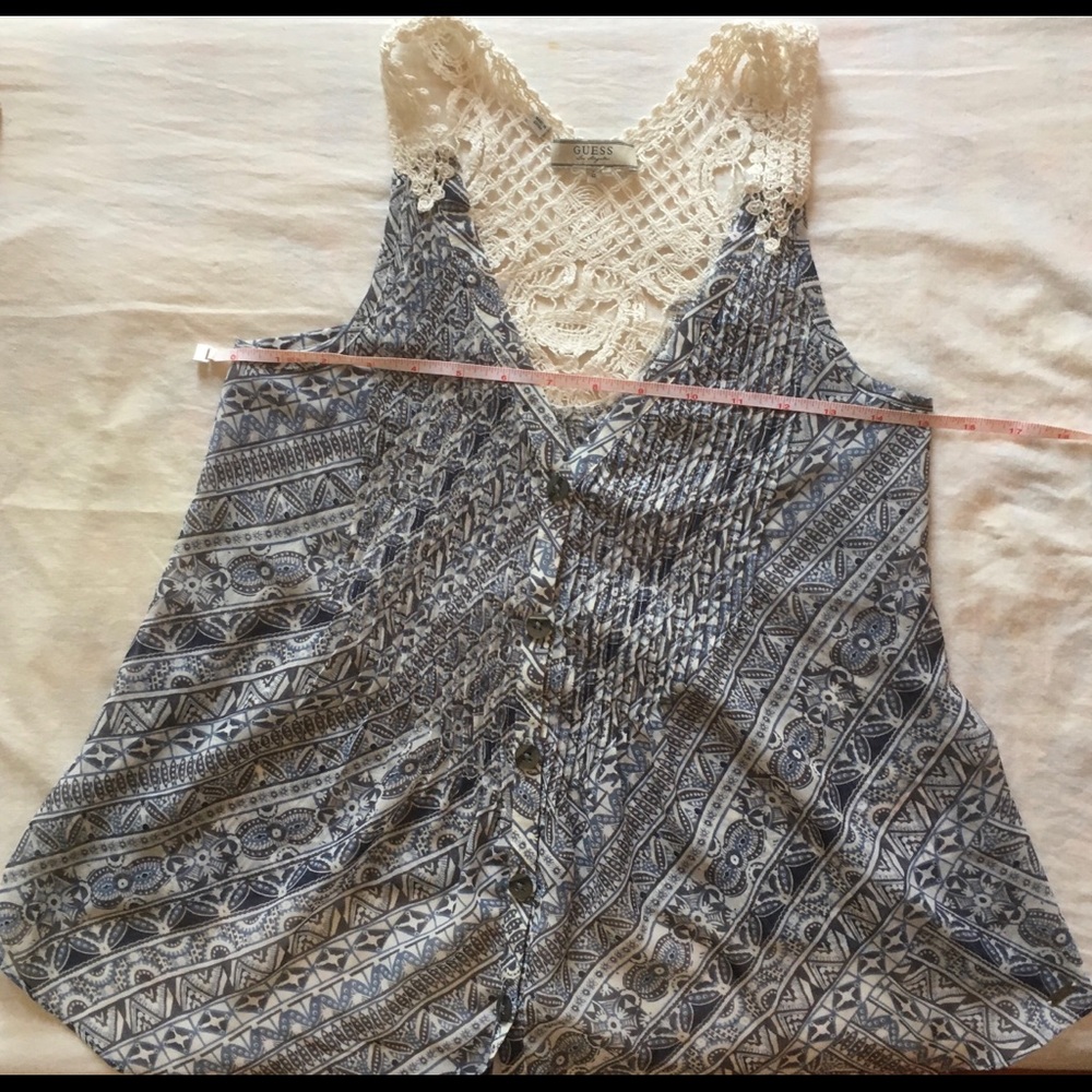 New Guess Tops - Picture 5 of 7